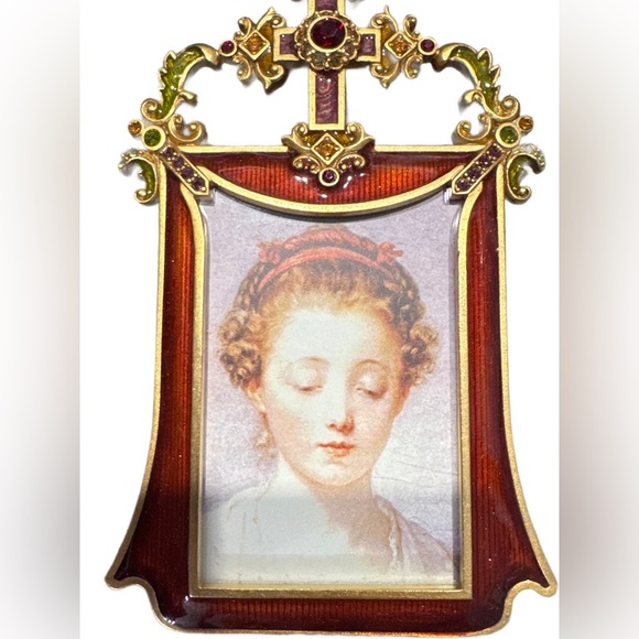 JAY STRONGWATER PAUL CROSS on CREST RED ENAMEL SWAROVSKI CRYSTALS FRAME
NEW
5029 - Picture 2 of 4